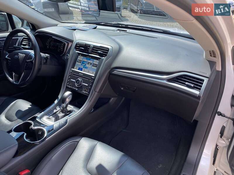 Седан Ford Mondeo 2017 в Львове фото 8 Седан Ford Mondeo 2017 в Львове
