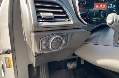 Седан Ford Mondeo 2017 в 