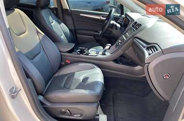 Седан Ford Mondeo 2017 в 