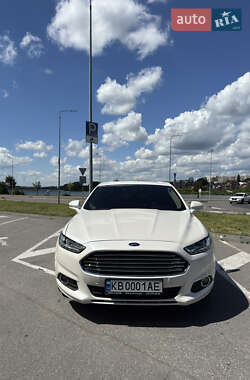 Седан Ford Mondeo 2015 в Виннице