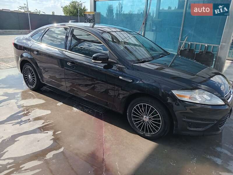 Седан Ford Mondeo 2010 в Миколаєві