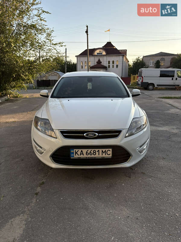 Седан Ford Mondeo 2011 в Харькове