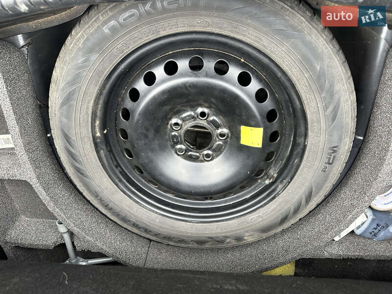 Лифтбек Ford Mondeo 2012 в Львове