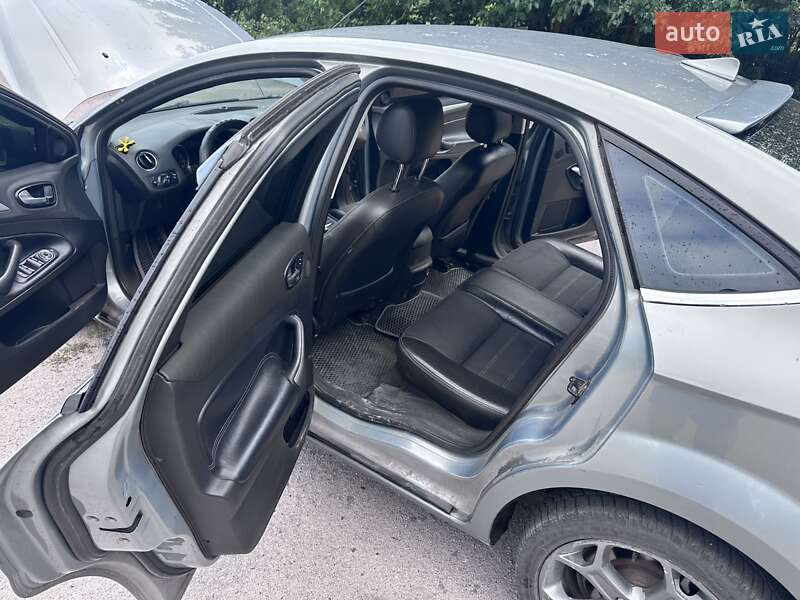 Седан Ford Mondeo 2008 в Павлограде