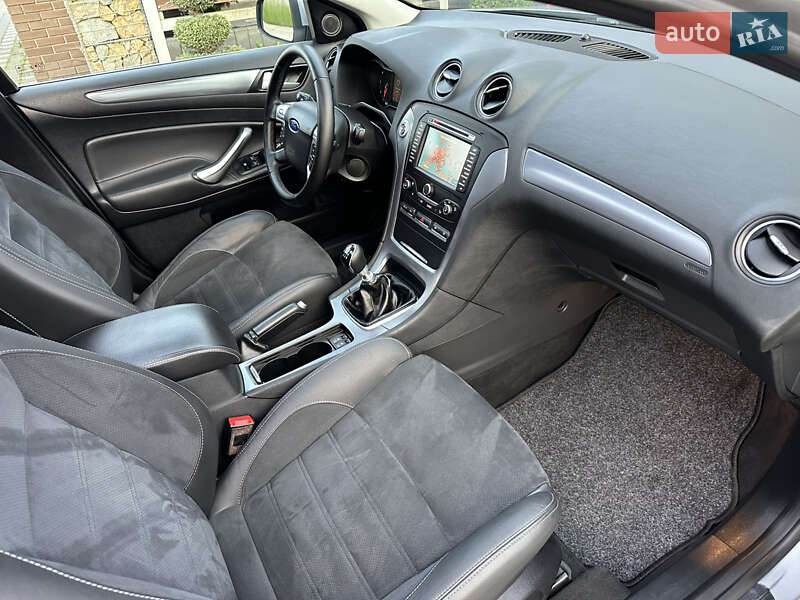 Універсал Ford Mondeo 2014 в Стрию