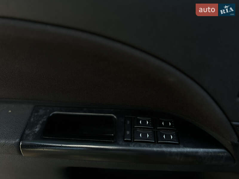 Лифтбек Ford Mondeo 2000 в Луцке