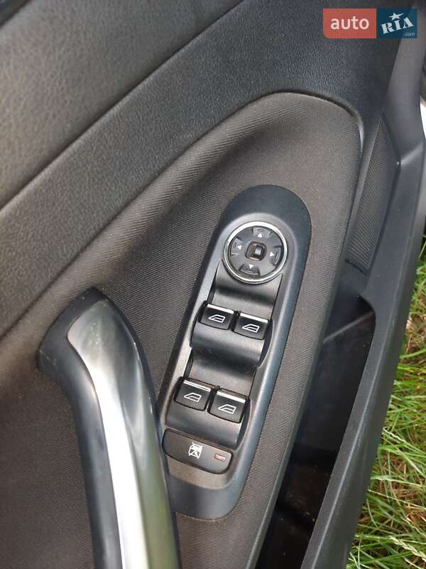Универсал Ford Mondeo 2012 в Буче фото 2 Универсал Ford Mondeo 2012 в Буче