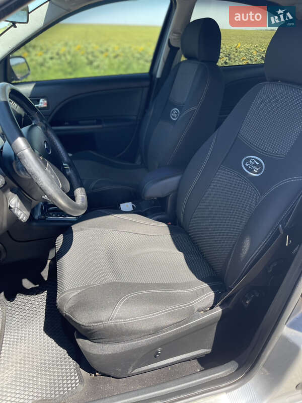 Седан Ford Mondeo 2005 в Змиеве