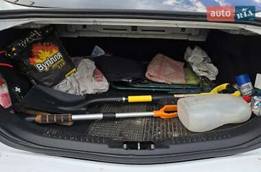 Седан Ford Mondeo 2012 в 