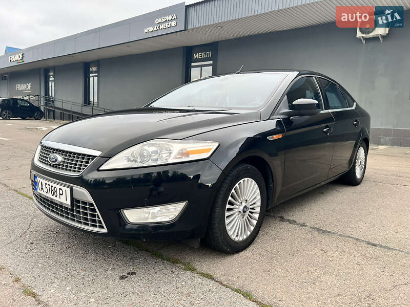 Седан Ford Mondeo 2009 в 