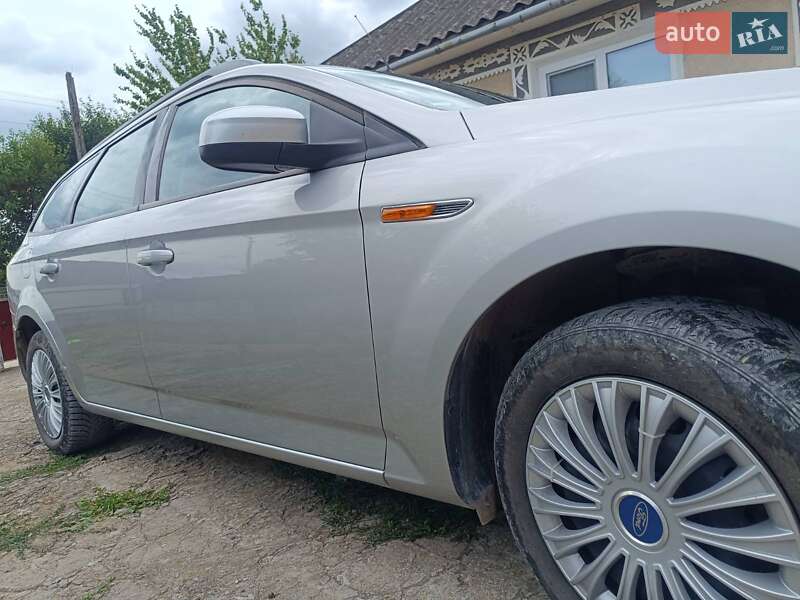 Универсал Ford Mondeo 2008 в Чемеровцах