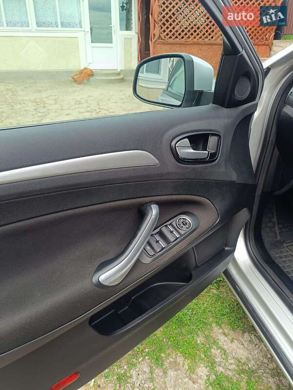 Универсал Ford Mondeo 2008 в Чемеровцах