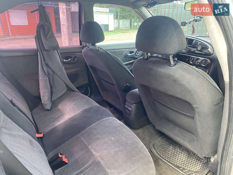 Лифтбек Ford Mondeo 2000 в Вышгороде