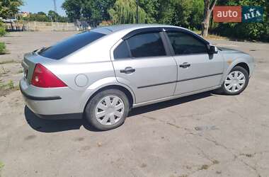 Ліфтбек Ford Mondeo 2003 в Дніпрі