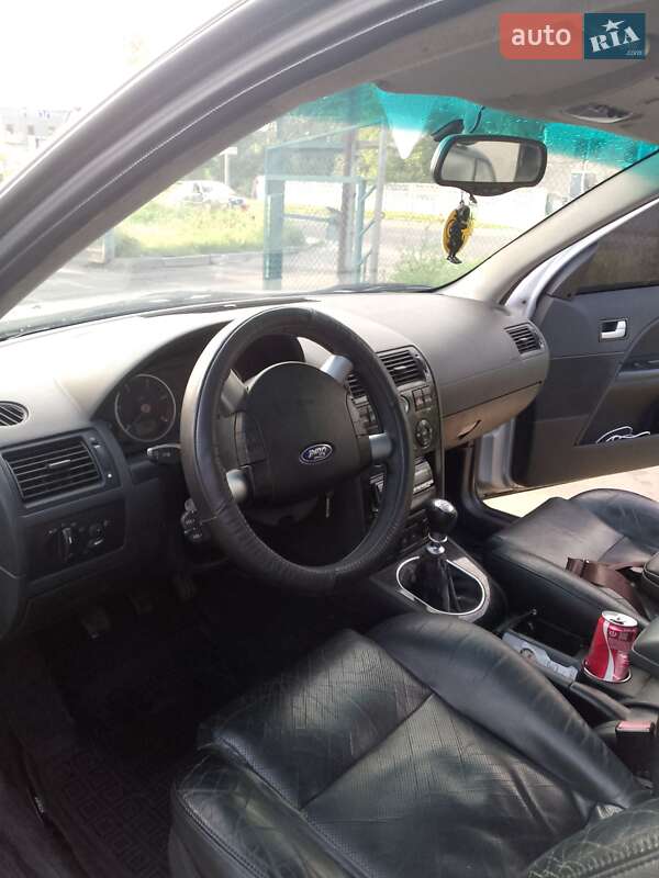 Седан Ford Mondeo 2002 в Белой Церкви