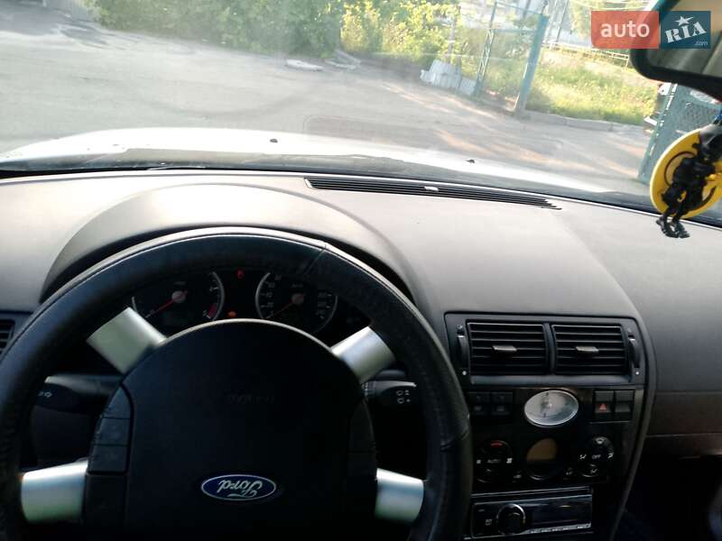 Седан Ford Mondeo 2002 в Белой Церкви