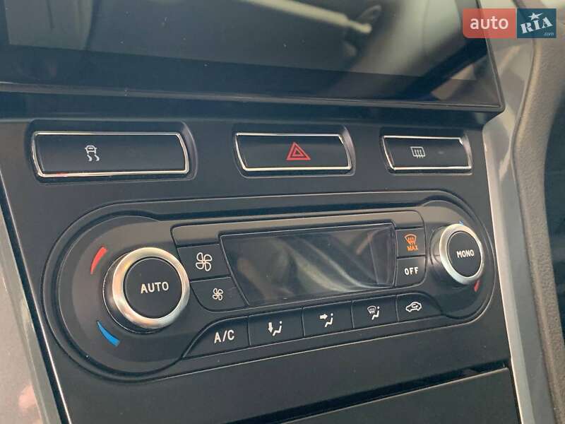 Седан Ford Mondeo 2013 в Николаеве