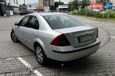 Седан Ford Mondeo 2001 в 
