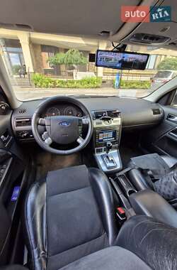 Лифтбек Ford Mondeo 2005 в Киеве