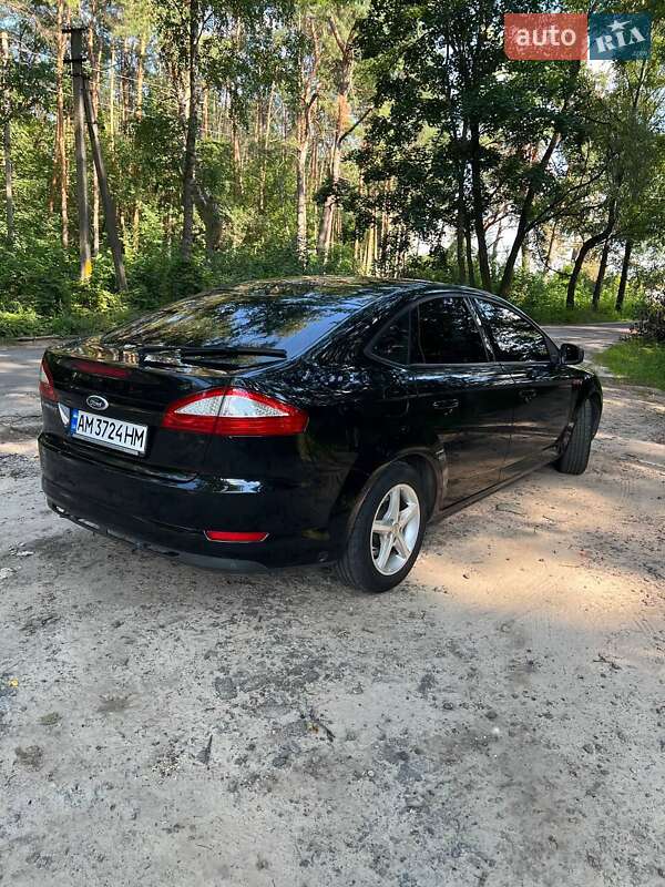 Лифтбек Ford Mondeo 2008 в Житомире