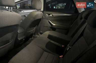 Седан Ford Mondeo 2011 в 