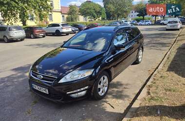 Універсал Ford Mondeo 2011 в  фото 20 Універсал Ford Mondeo 2011 в