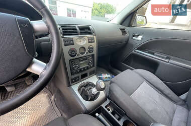 Седан Ford Mondeo 2002 в 