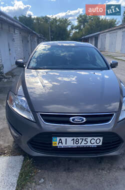 Седан Ford Mondeo 2011 в 