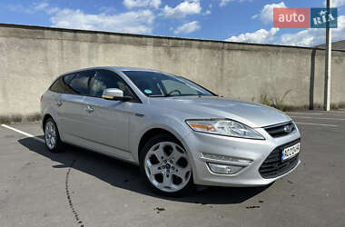 Универсал Ford Mondeo 2013 в Ужгороде