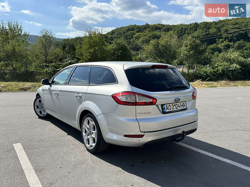 Универсал Ford Mondeo 2013 в Ужгороде