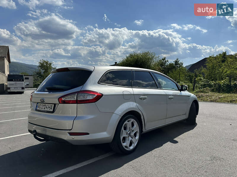 Универсал Ford Mondeo 2013 в Ужгороде