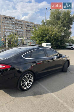 Седан Ford Mondeo 2016 в 