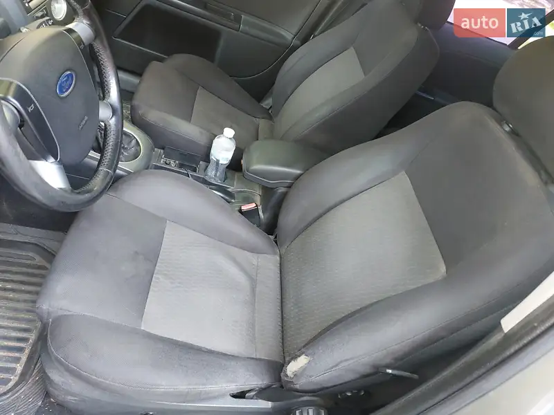 Ford Mondeo 2001