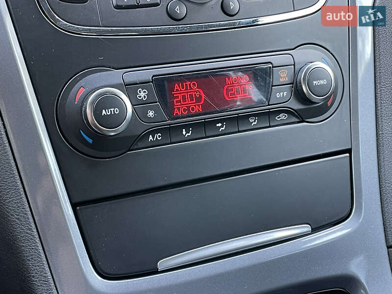 Седан Ford Mondeo 2012 в Киеве фото 22 Седан Ford Mondeo 2012 в Киеве