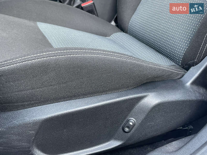 Седан Ford Mondeo 2012 в Киеве фото 25 Седан Ford Mondeo 2012 в Киеве