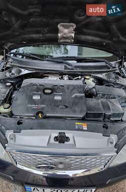 Лифтбек Ford Mondeo 2006 в 