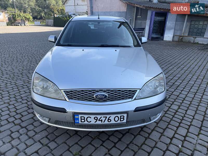 Лифтбек Ford Mondeo 2002 в Шептицькому