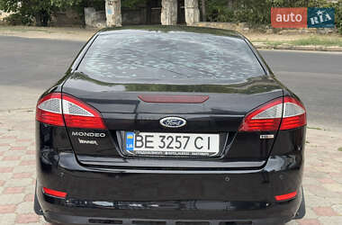 Седан Ford Mondeo 2010 в 
