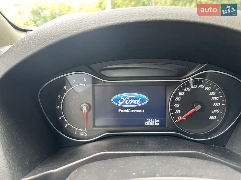 Седан Ford Mondeo 2011 в Киеве