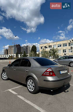 Седан Ford Mondeo 2002 в 