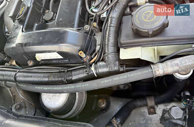 Седан Ford Mondeo 2002 в 