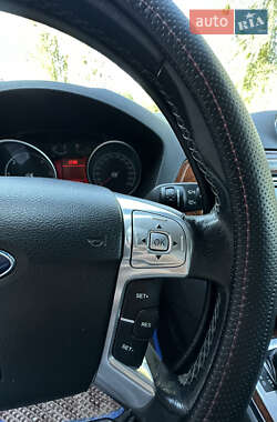 Лифтбек Ford Mondeo 2008 в 