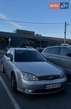 Лифтбек Ford Mondeo 2005 в Киеве