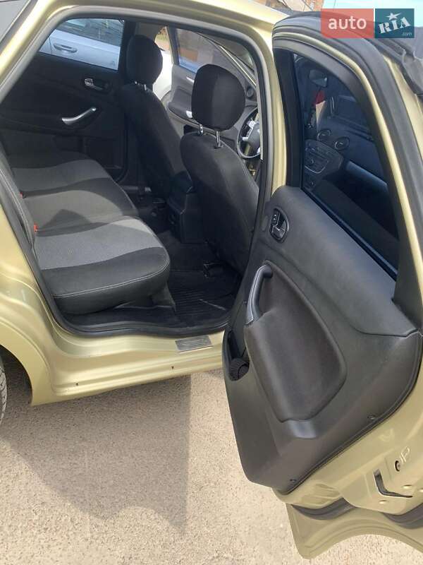 Седан Ford Mondeo 2007 в Коростені