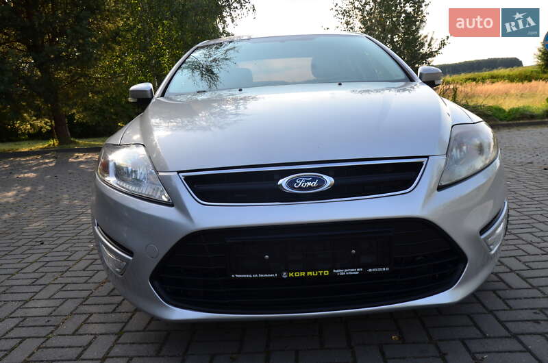 Седан Ford Mondeo 2013 в Дрогобыче