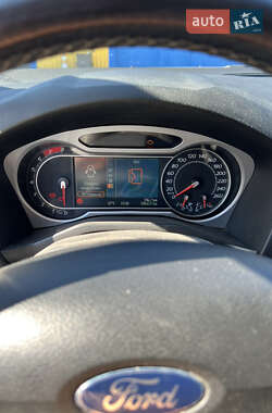 Седан Ford Mondeo 2007 в 