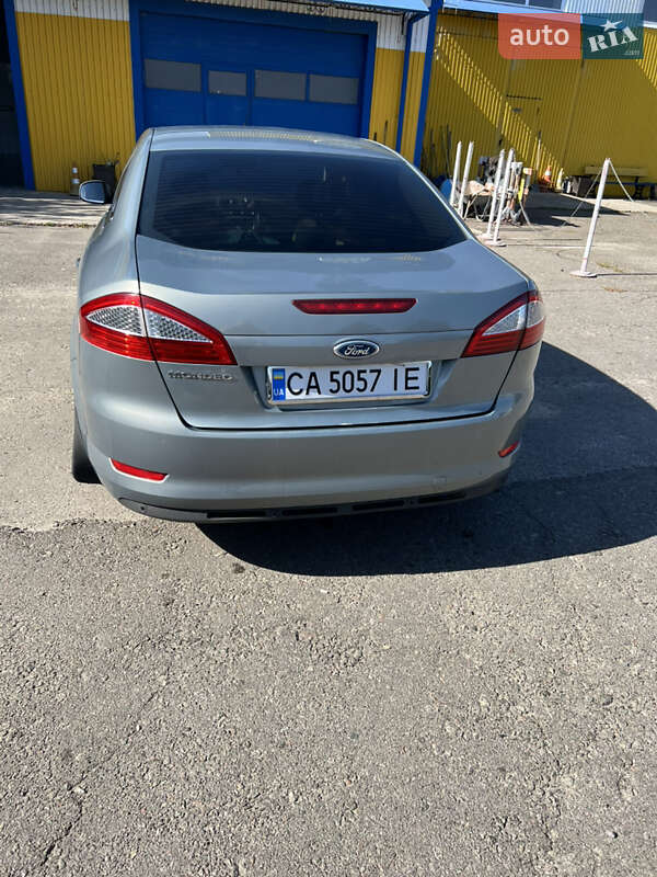 Седан Ford Mondeo 2007 в Киеве