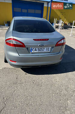 Седан Ford Mondeo 2007 в 