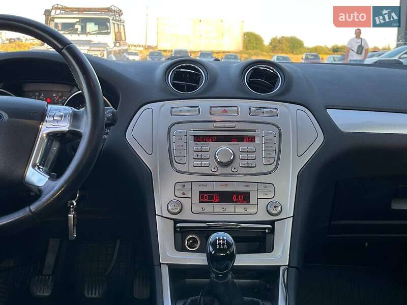 Седан Ford Mondeo 2008 в Львове