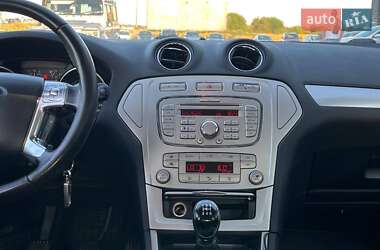 Седан Ford Mondeo 2008 в 